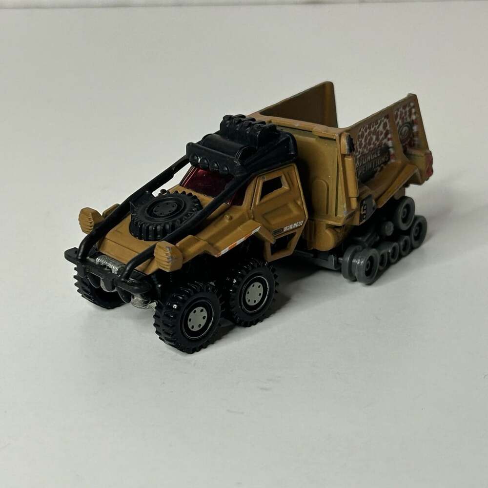 Matchbox MBX Jungle Expedition Toy Truck Brown Diecast